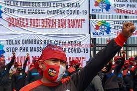 Masyarakat Menolak  Demonstrasi Buruh di Masa Pandemi Covid-19