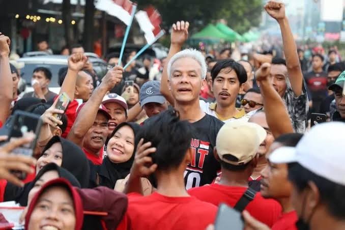 Dipasangkan dengan Siapapun, Elektabilitas Ganjar Pranowo Tertinggi di Jawa Timur dalam Survei SMRC