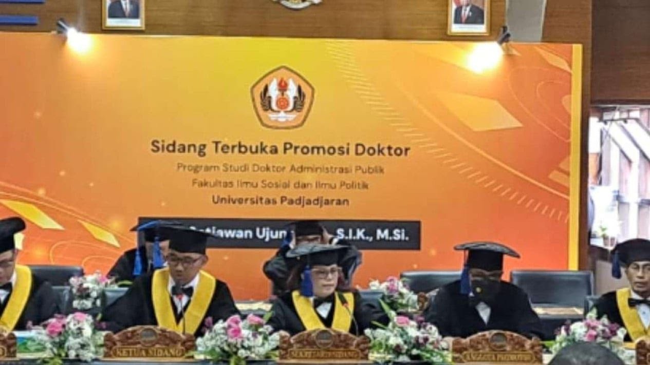 Lulusan Cumlaude, Kombes Pol Yade Setiawan Ujung Raih Gelar Doktor di Universitas Padjadjaran